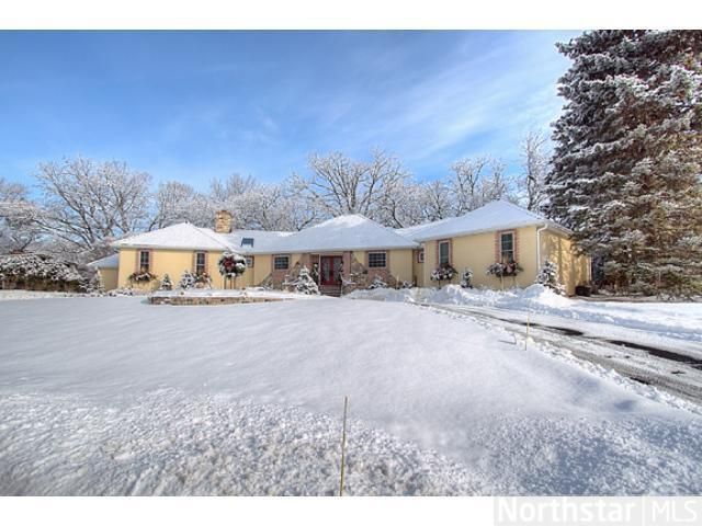 6416 Stauder Cir, Minneapolis, MN 55436