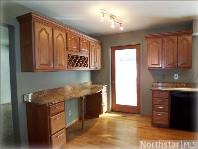 5075 Ives Ln N, Minneapolis, MN 55442