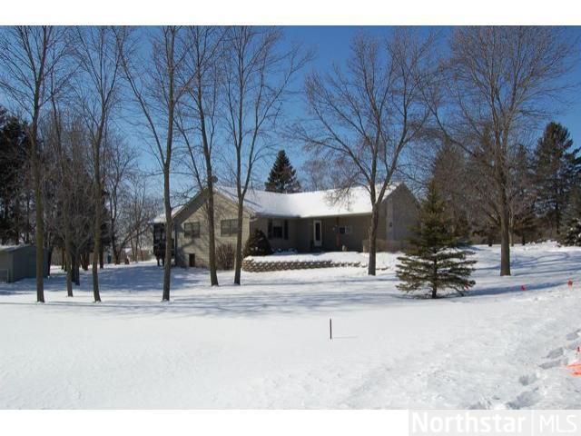 13285 299th St, Lindstrom, MN 55045