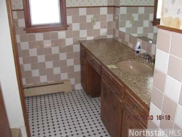 27931 Quinlan Ave, Lindstrom, MN 55045