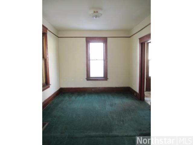 687 Western Ave N, Saint Paul, MN 55103