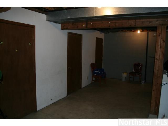 233 Bernard St W, West Saint Paul, MN 55118