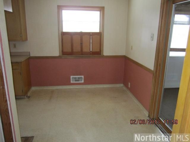 3301 W 81st St, Bloomington, MN 55431