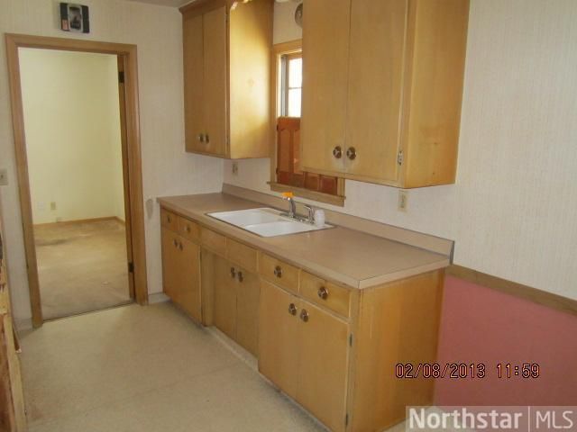 3301 W 81st St, Bloomington, MN 55431
