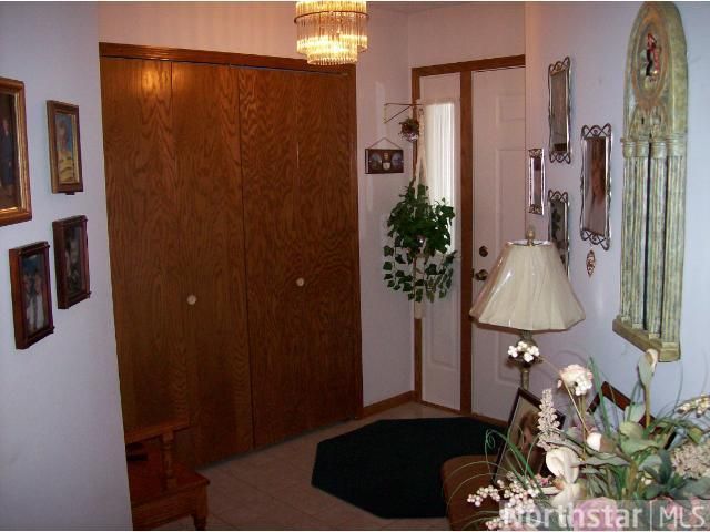 656 Hi Park Ave, Red Wing, MN 55066