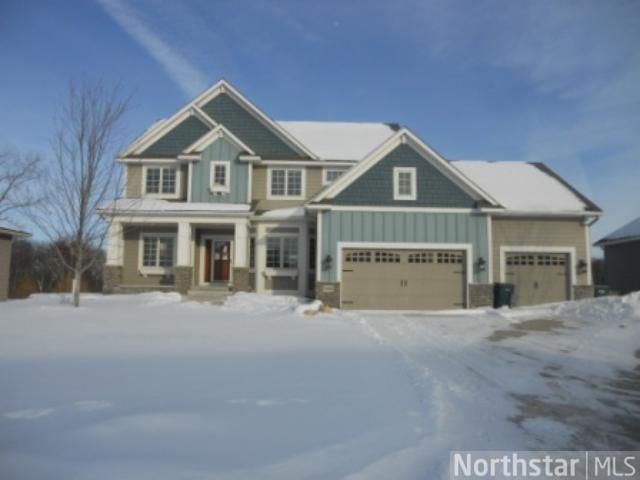 12935 Vermillion Ct NE, Blaine, MN 55449