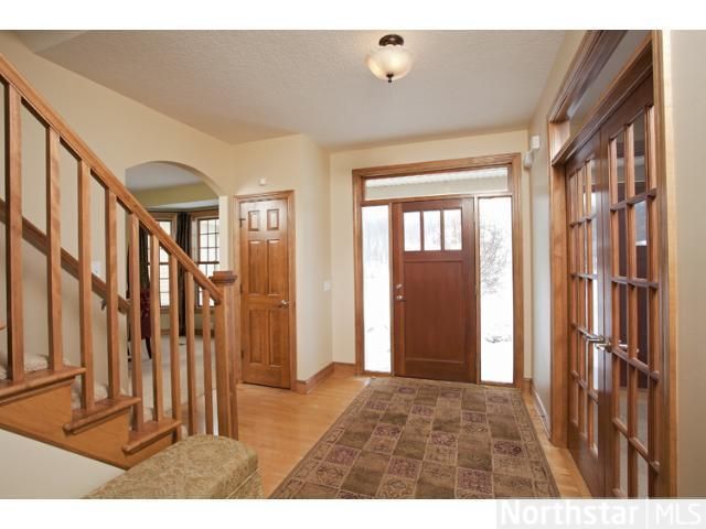 2721 Clover Preserve Ct, Chaska, MN 55318