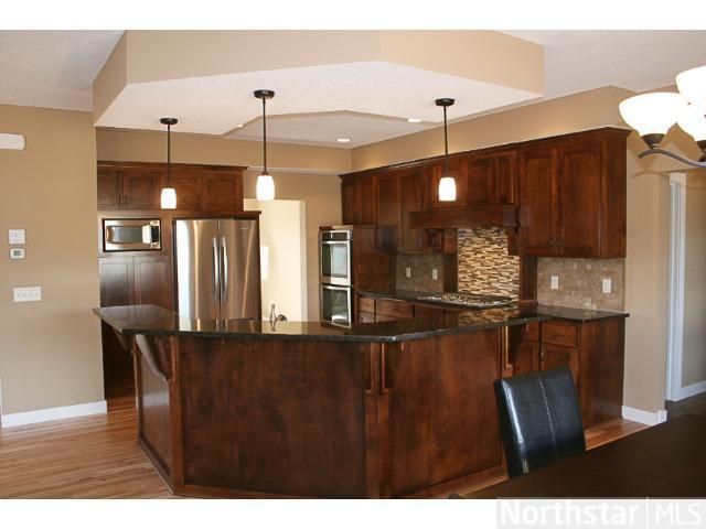 6622 N 105th Trl N, Brooklyn Park, MN 55445