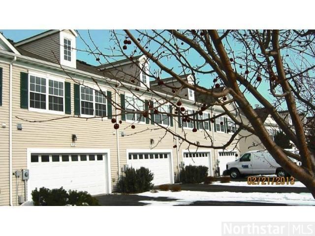 737 Cobblestone Way, Shakopee, MN 55379