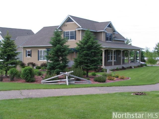 11639 E Laketowne Dr, Albertville, MN 55301