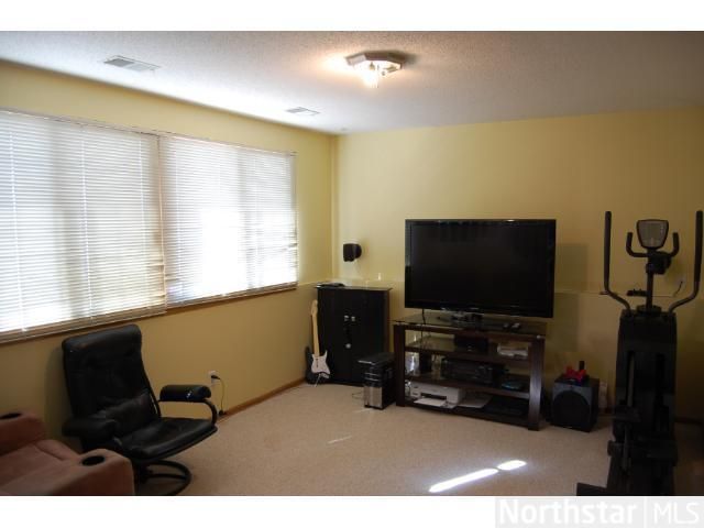 8523 NE Xebec St NE, Blaine, MN 55014