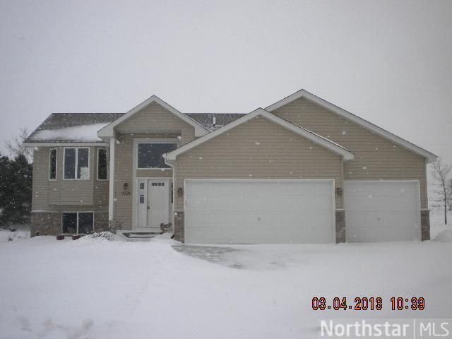 1905 Iris Dr, Watertown, MN 55388