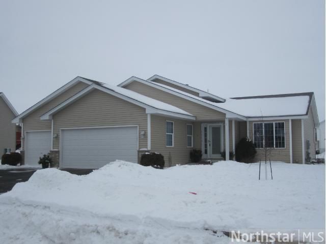 202 Ringneck Dr, Montrose, MN 55363