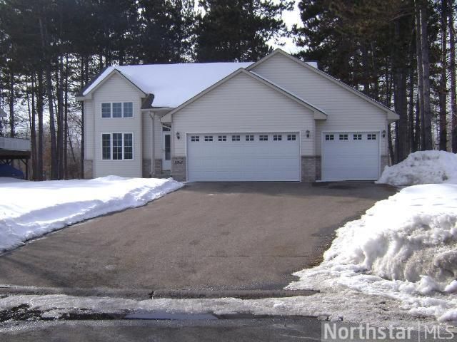 16066 Vale St NW, Andover, MN 55304