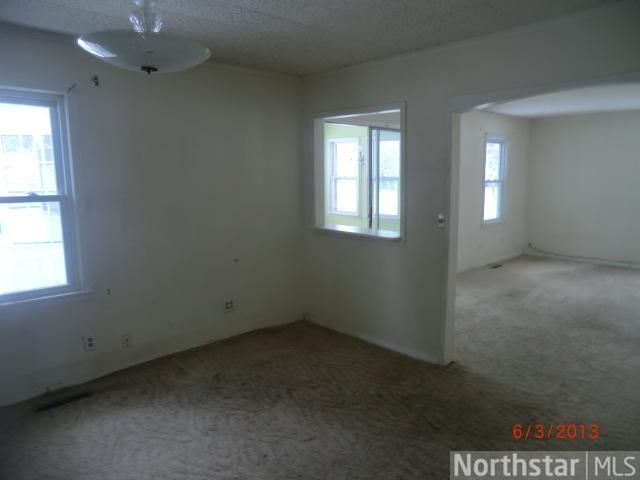 6873 Sunrise Dr, Lino Lakes, MN 55014