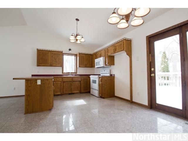 34752 Lily St NW, Cambridge, MN 55008
