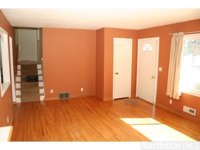 2821 115th Ave NW, Coon Rapids, MN 55433