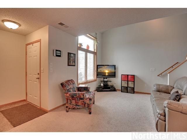1554 Peitz Ave, Waconia, MN 55387