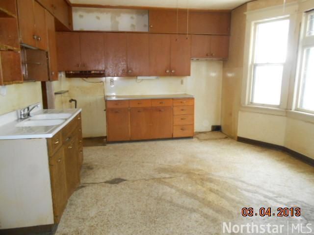 3036 10th Ave S, Minneapolis, MN 55407