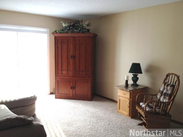 33 3rd Ave SE, Saint Joseph, MN 56374