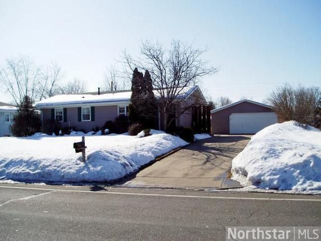 256 119th Ave NE, Blaine, MN 55434