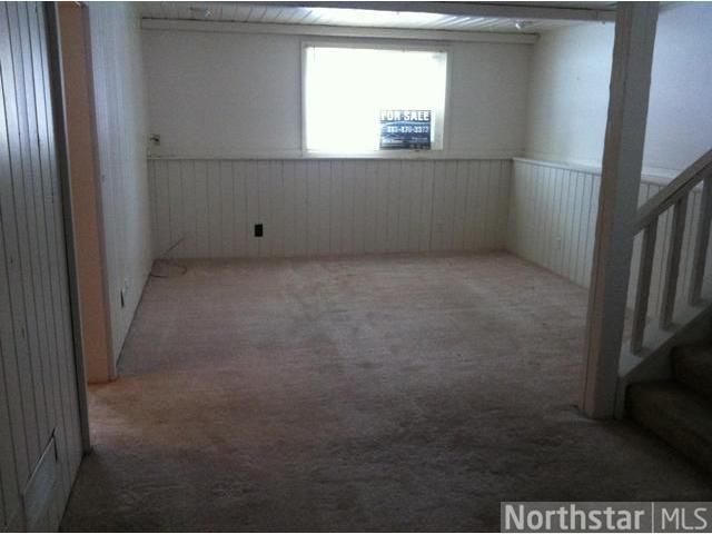 112102 Haering Cir, Chaska, MN 55318