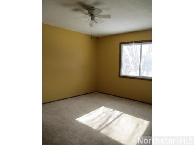 1000 E 143rd St, Burnsville, MN 55337