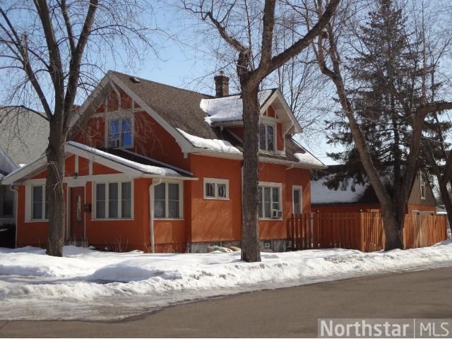 1002 Hawthorne Ave E, Saint Paul, MN 55106