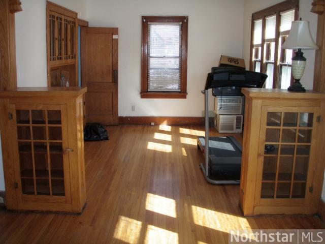 230 Center Ave N, Madelia, MN 56062