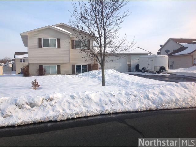 17571 307th St, Shafer, MN 55074