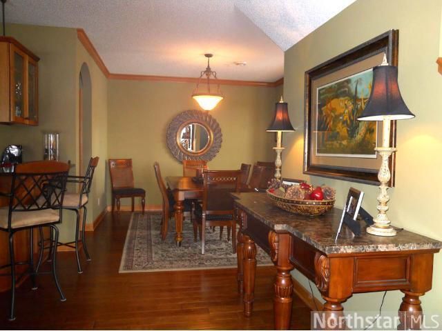 6701 Flycatcher Ln, Apple Valley, MN 55124