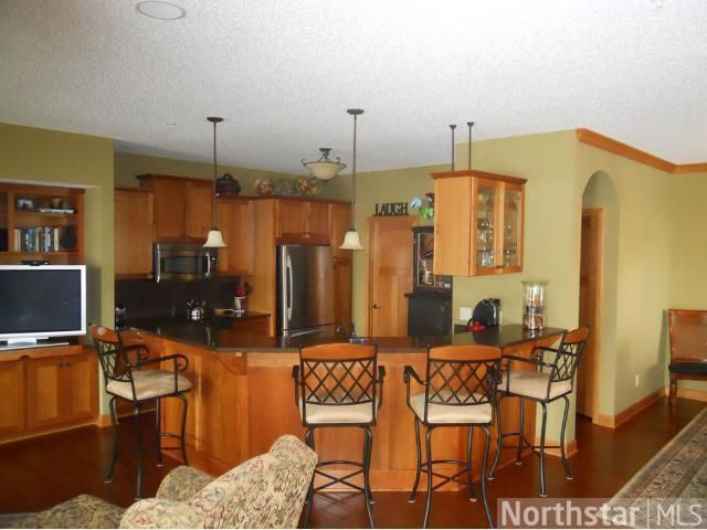 6701 Flycatcher Ln, Apple Valley, MN 55124