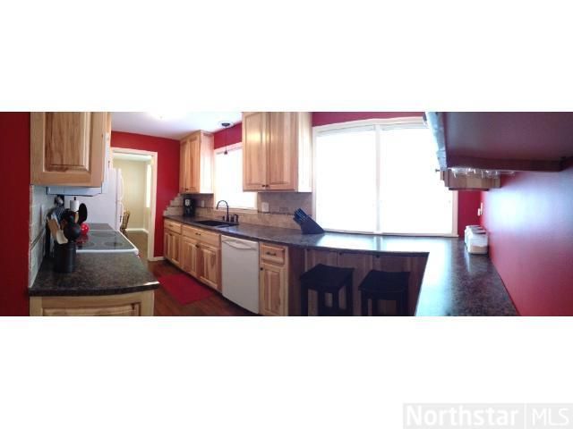 7104 Lombardy Ln, New Hope, MN 55428