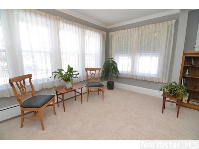 364 Macalester St, Saint Paul, MN 55105