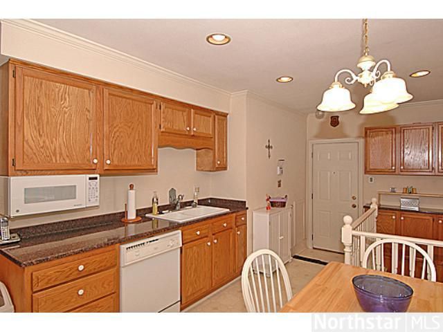 1667 Craig Pl, Saint Paul, MN 55119