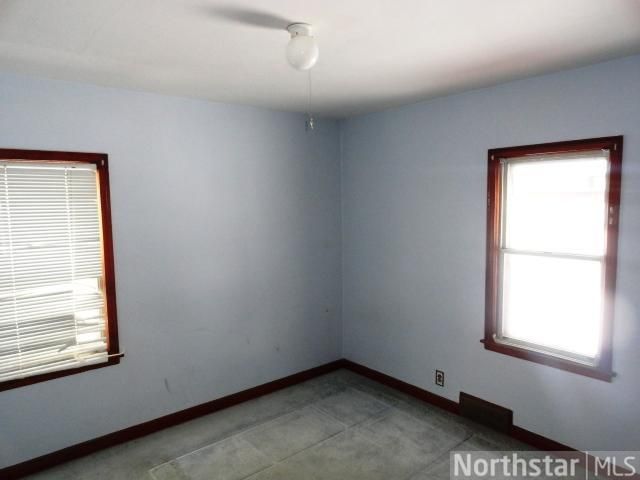649 4th Ave S, South Saint Paul, MN 55075