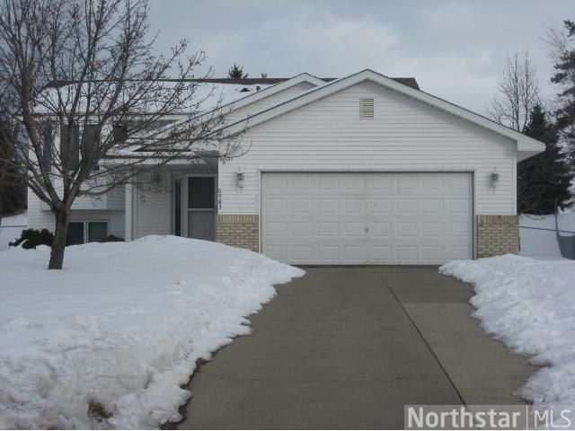 6983 Carlyle Rd, Woodbury, MN 55125