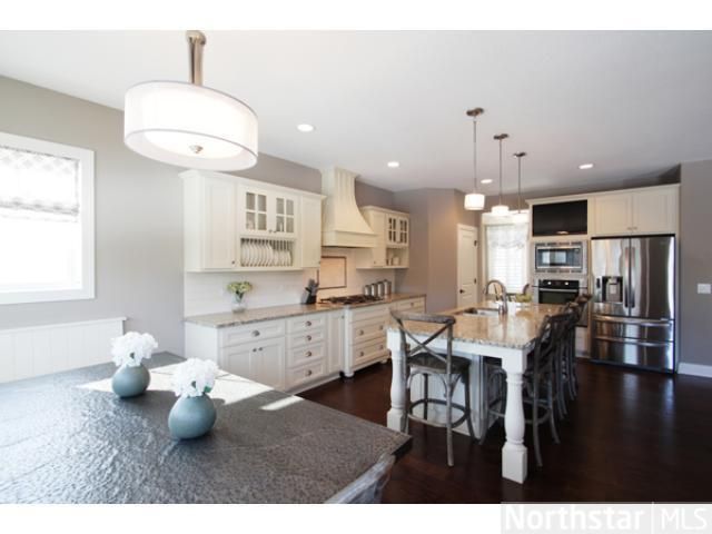 16910 Dynamic Dr, Lakeville, MN 55044