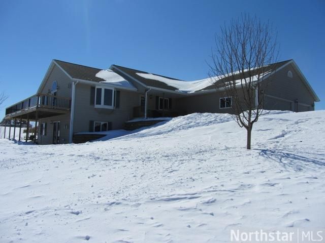 2977 Sky Hawk Dr, Eau Claire, WI 54703