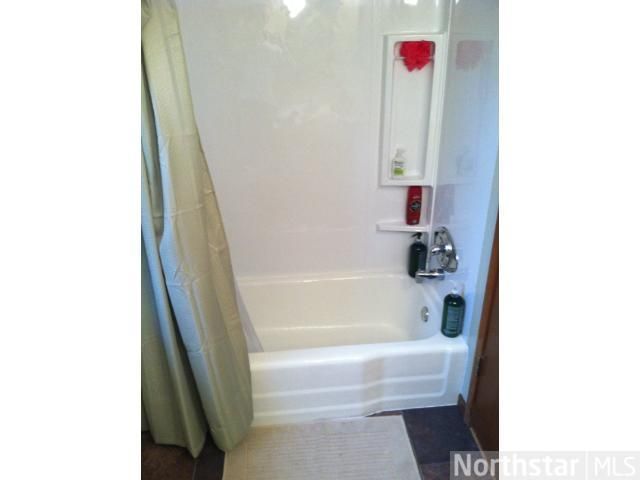 8134 Harkness Rd S, Cottage Grove, MN 55016