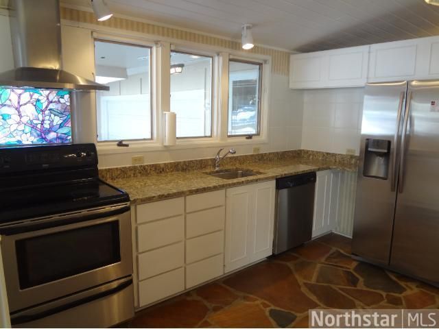 5348 Whiting Ave, Edina, MN 55439
