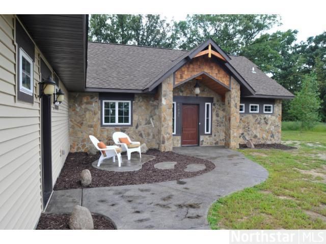 4114 155th Ln NE, Ham Lake, MN 55304