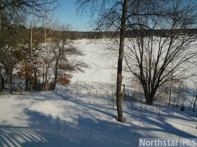 11567 42nd St, Clear Lake, MN 55319
