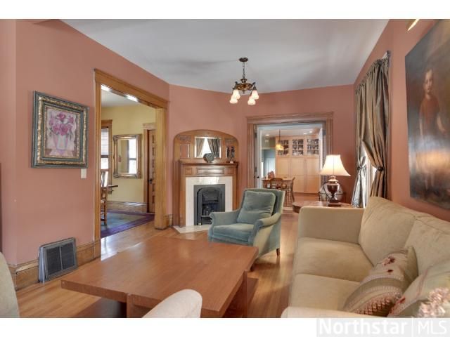 517 6th Ave SE, Minneapolis, MN 55414