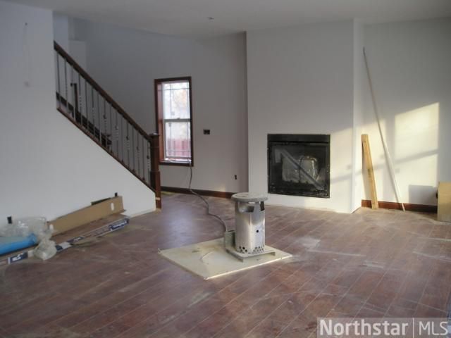 2359 Olive Ln, Wayzata, MN 55391