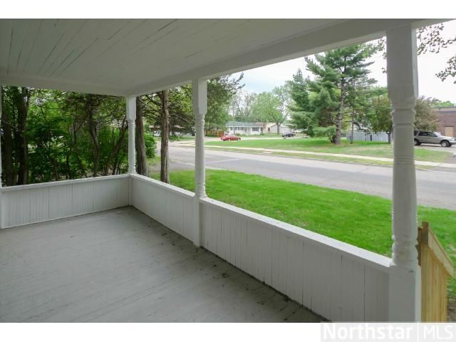 2058 3rd St, White Bear Lake, MN 55110