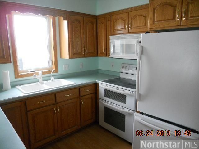 425 2nd St NW, Melrose, MN 56352