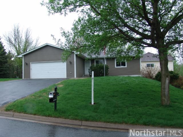 511 Carter St NE, Watertown, MN 55388