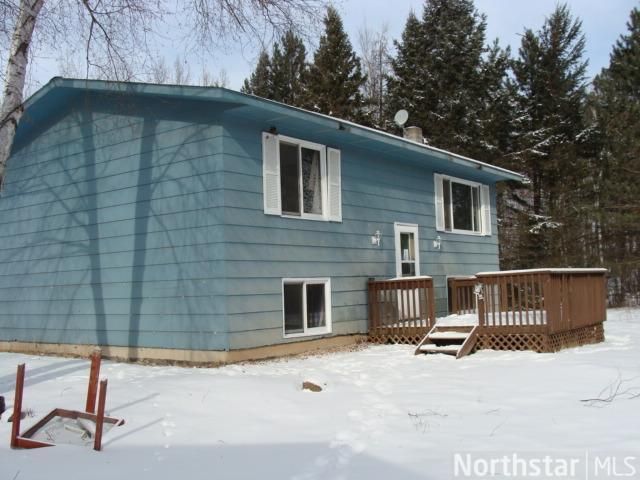 49789 Depover Rd, Hinckley, MN 55037