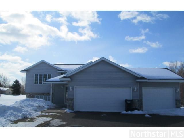 13369 297th St, Lindstrom, MN 55045